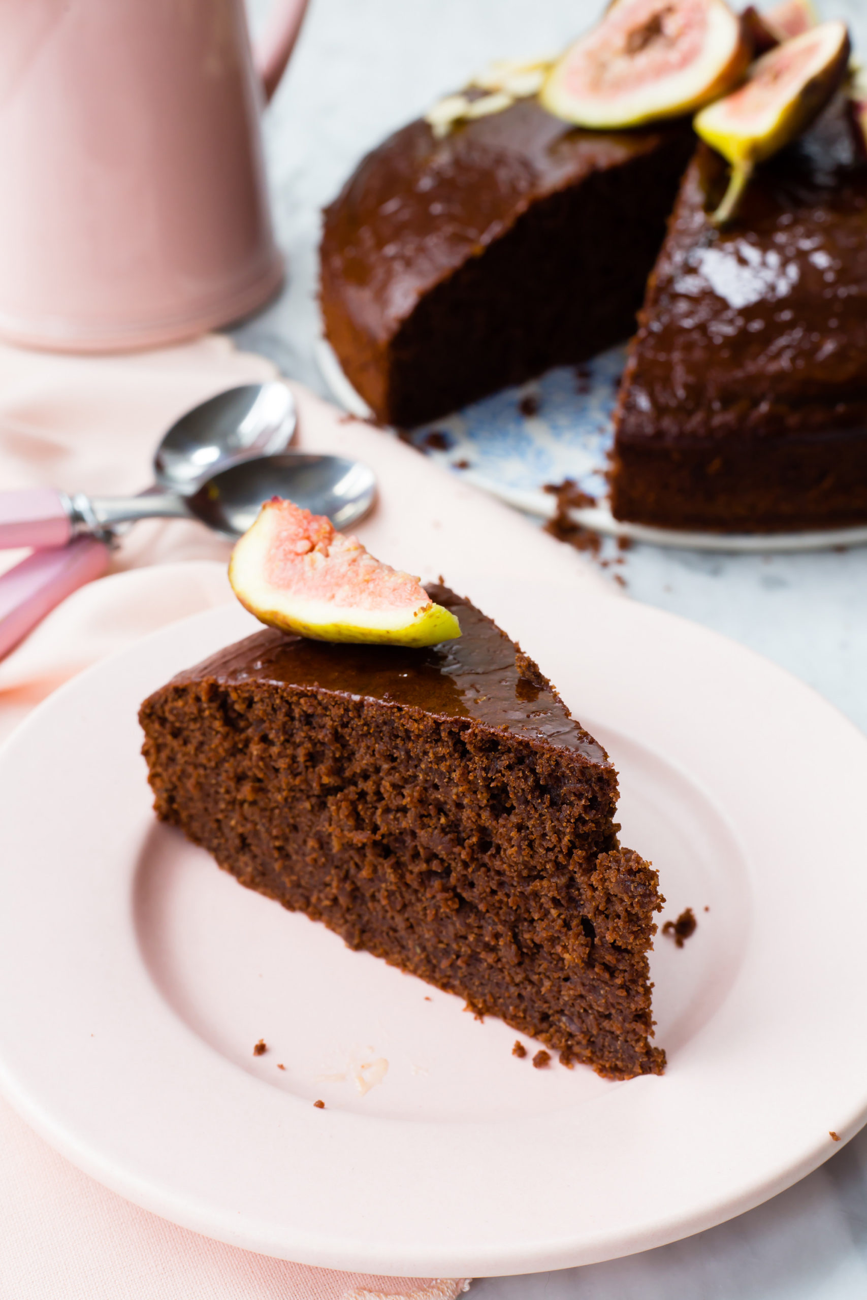 Schokoladenkuchen ohne Mehl - der saftgste von allen | Foodio