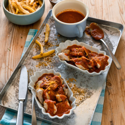 Schnelle Currywurstsoße fast ohne Zucker