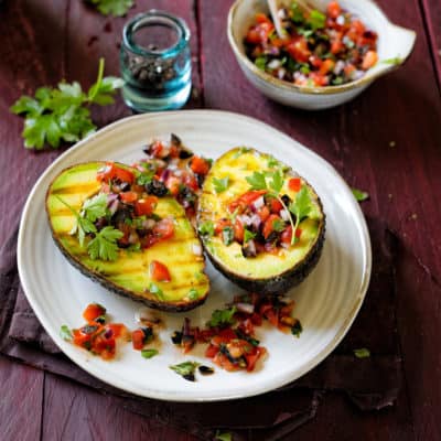 Superfood vom Rost! Gegrillte Avocado