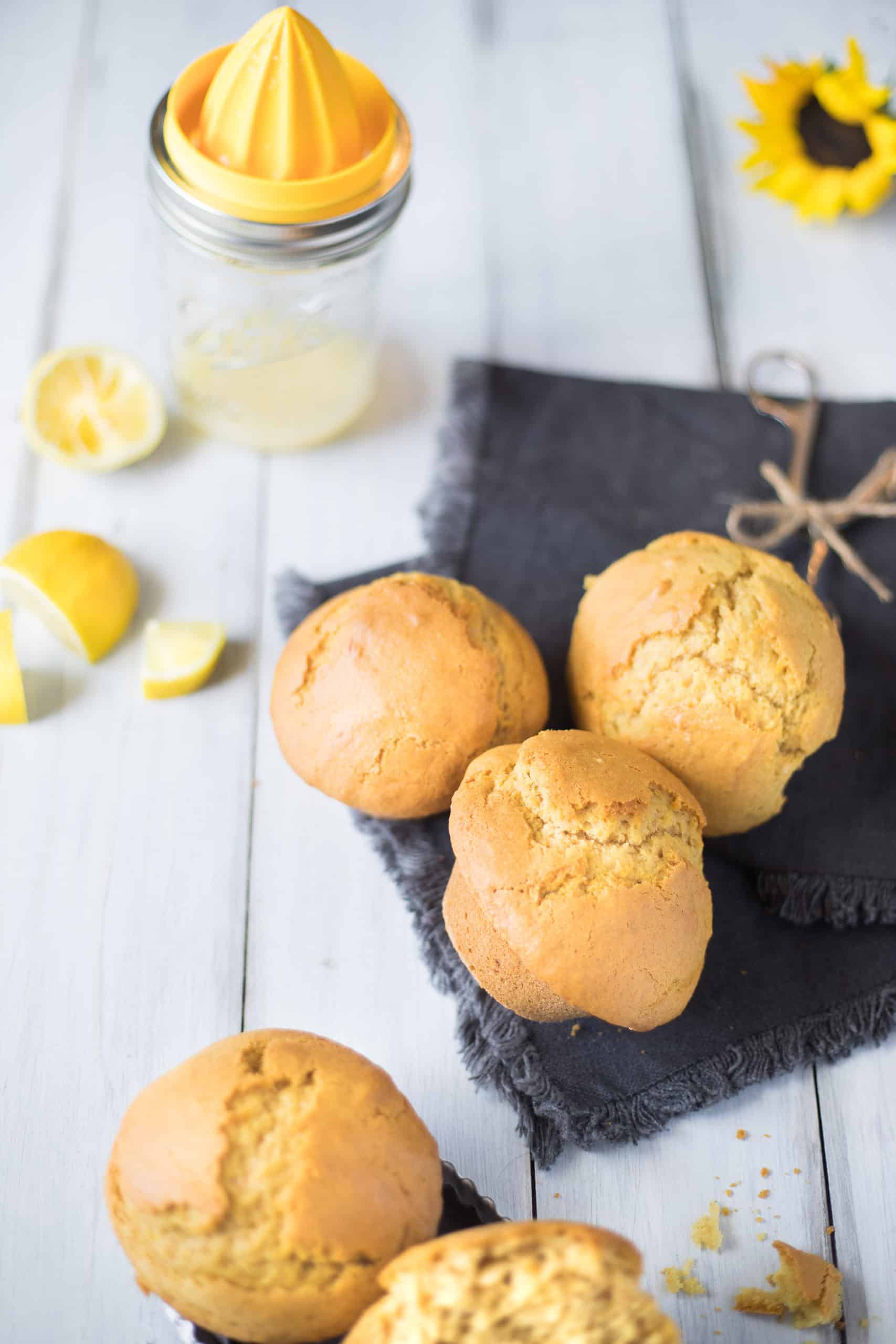 Zitronenmuffins mit Öl sind die saftigsten von allen | Foodio