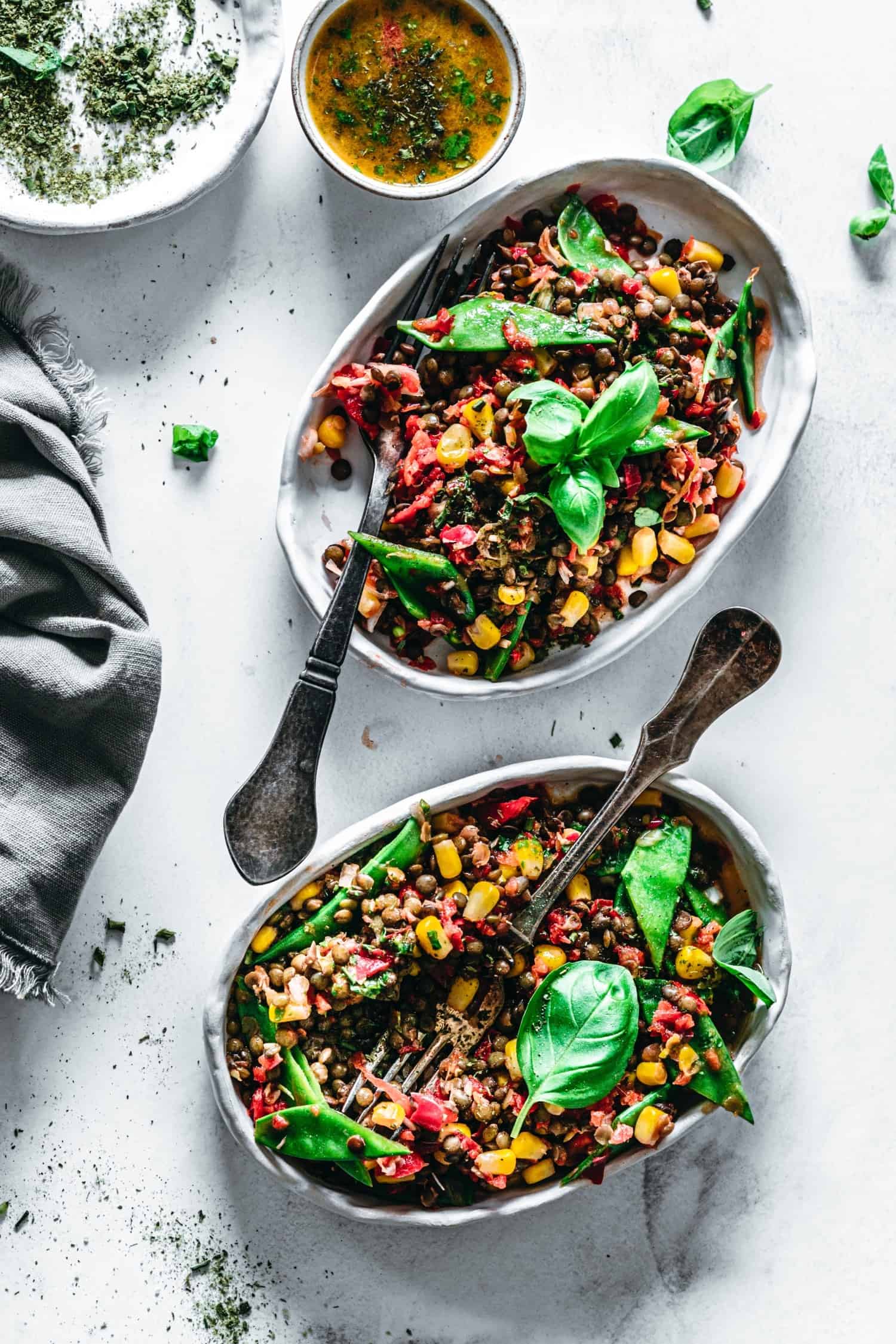 Linsensalat vegan und lauwarm | Rezepte von Foodio