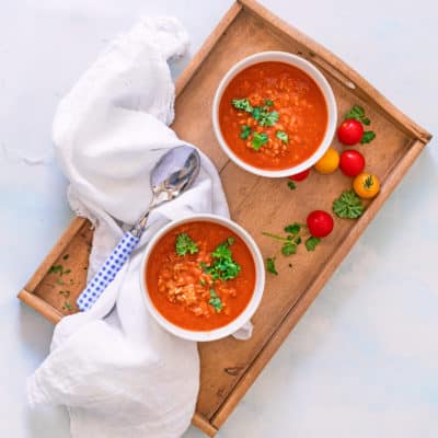 Tomatensuppe mit Reis und Hack