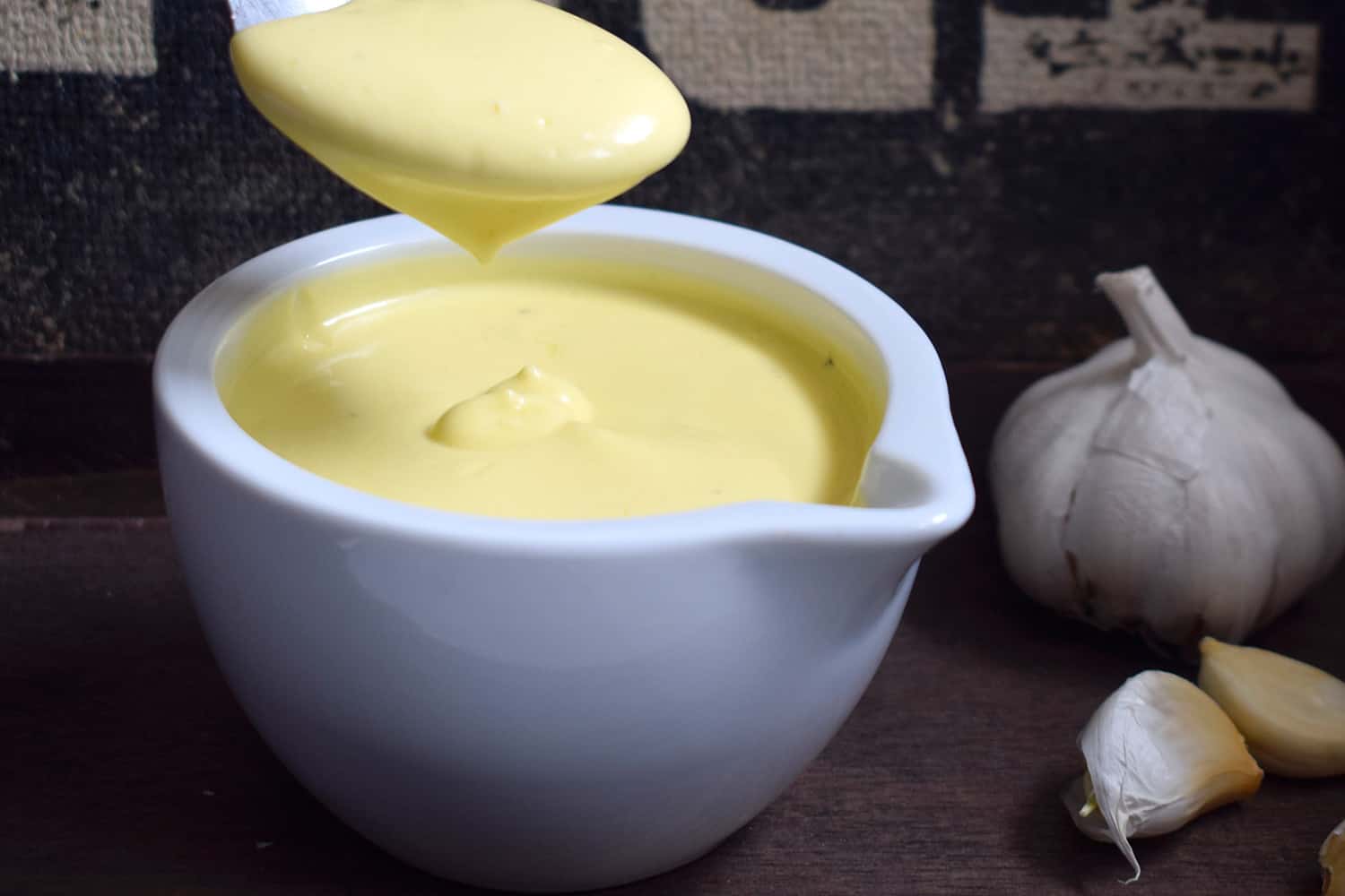 Aioli Dip selber machen - Rezept mit Gelinggarantie | Foodio