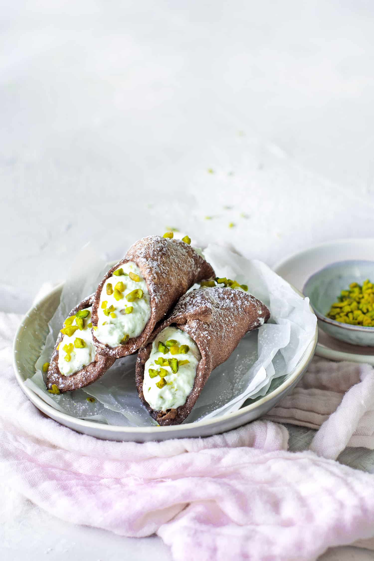 Cannoli mit Ricotta wie in Italien - klassisches Rezept | Foodio